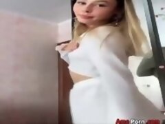Russian Teasing Her Ass On Periscope