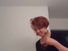Sexy milf shaves her head