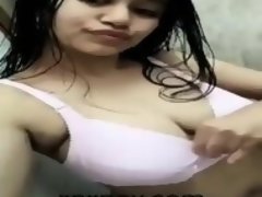 Indian desi girlfriend selfie for her boyfriend - xnxpov.com