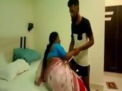 Desi Aunty fuck with young boy