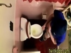 Hairy mature pakistani gay fucking boy xxx Unloading In The Toilet Bowl