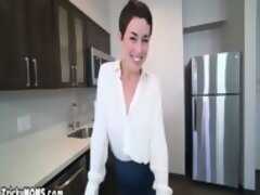 Short haired MILF stepmom feeded by stepson from behind