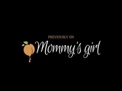 Julia Ann, Molly Mae and Gia Paige at Mommy's Girl